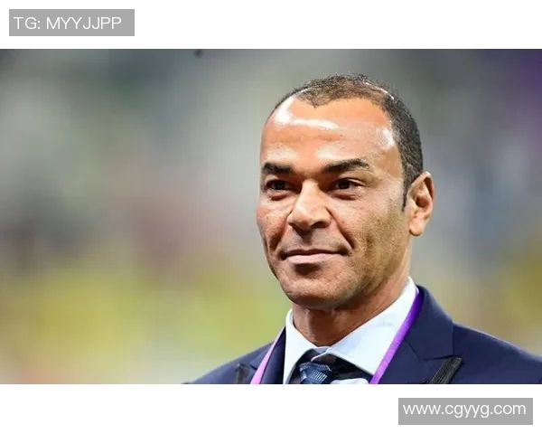 足球明星马科斯卡福的传奇之路与球场背后的故事揭秘